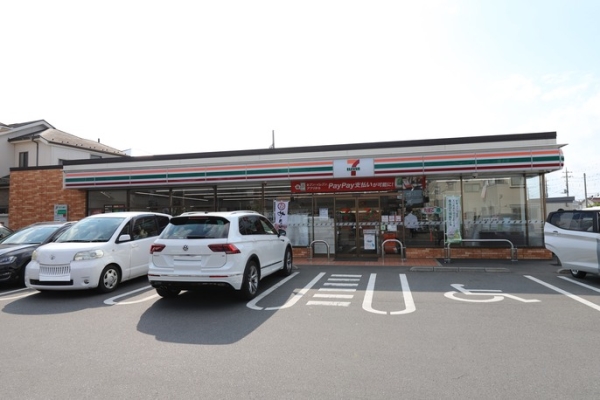 長野コーポB(セブンイレブン 越谷大林店)