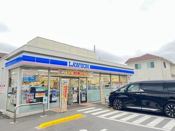 ウエストハイムL・T6丁目(ローソン)