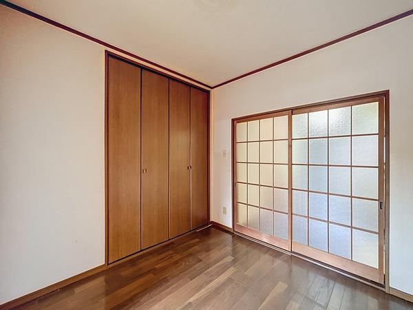 越谷市蒲生茜町のマンション