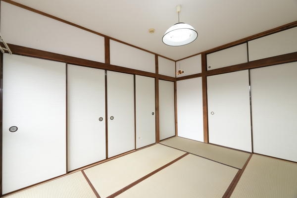 上間久里戸建