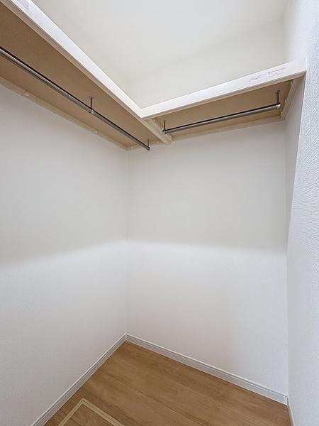 ブライトサム草加A棟