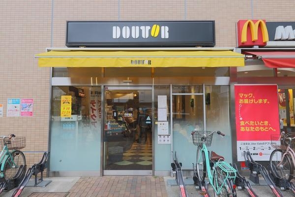 コーポすず(ドトールコーヒーショップパルテきたこし店)