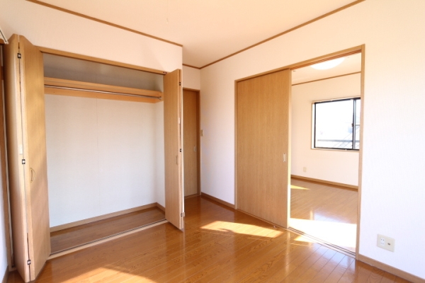 ガーデンスクエアー