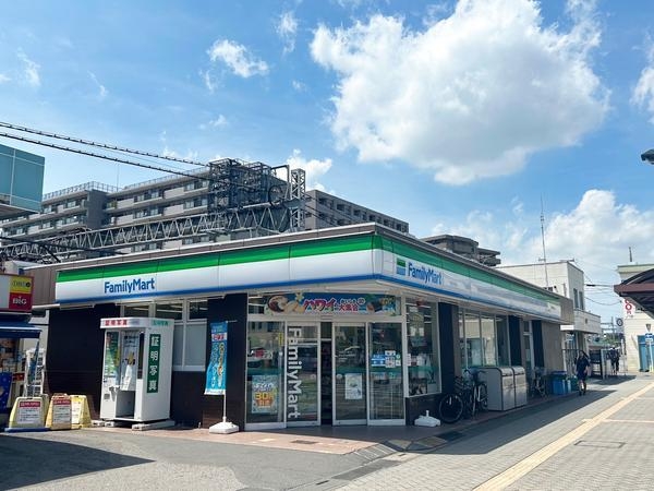 大川戸貸家(ファミリーマートせんげん台駅前店)