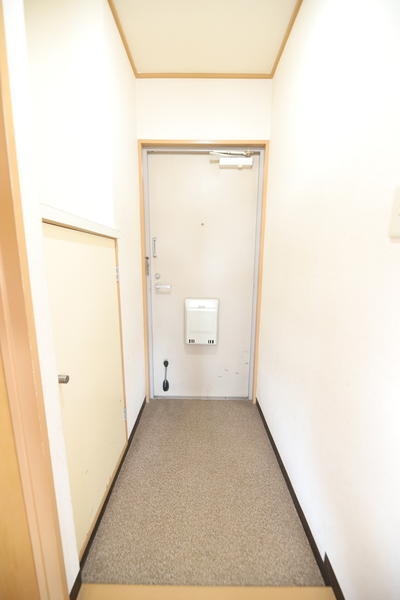 メゾンフルール(玄関)