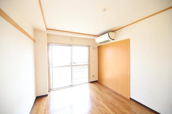 メゾンフルール(寝室)