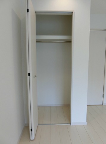 リブリ・ボヌールI(収納)