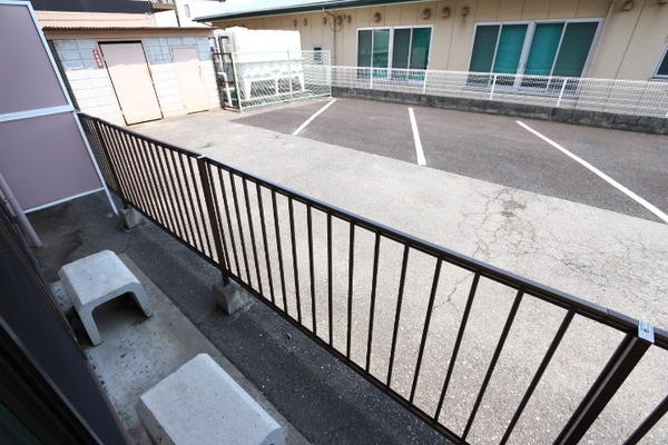 トリヴァンベール岡井