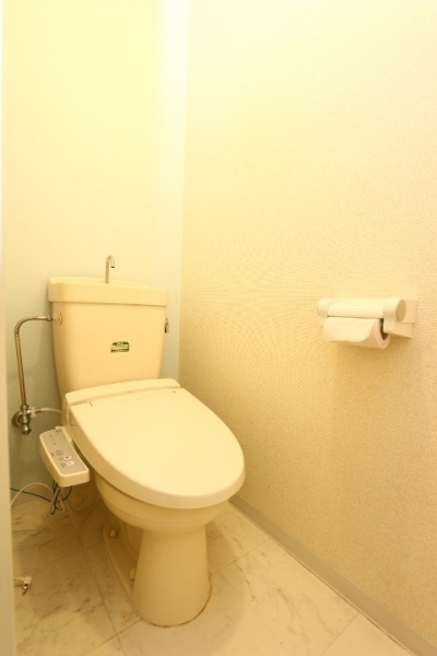 トリヴァンベール岡井