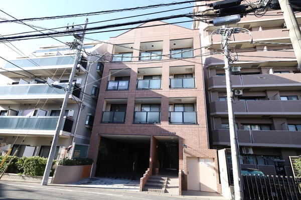 シャンポール南越谷