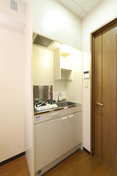 シャンポール南越谷