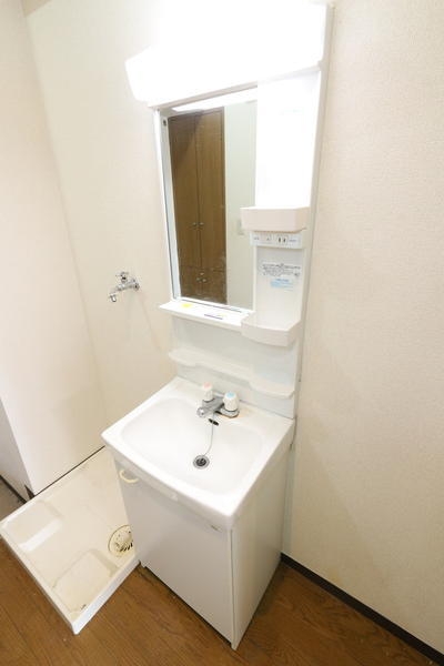 シャンポール南越谷