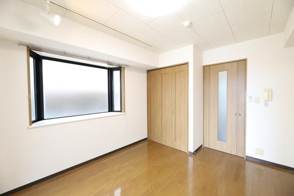 シャンポール南越谷