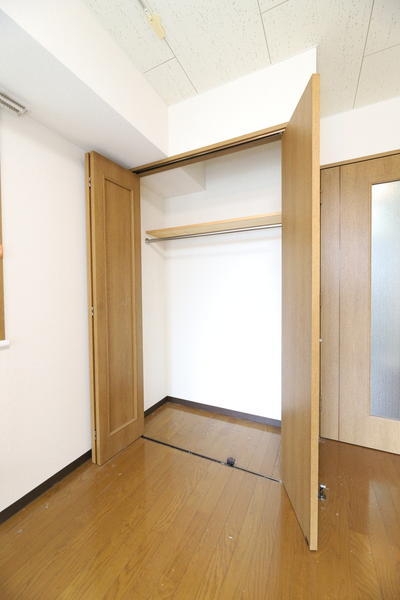 シャンポール南越谷