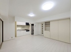 春日部サンハイツ2号棟