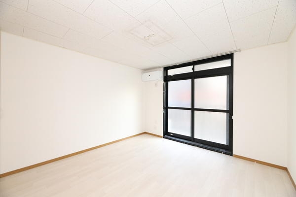 トライアングル