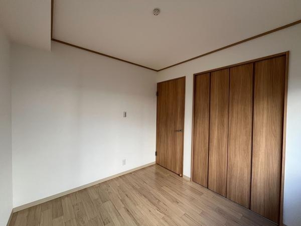 アペレイト赤山II