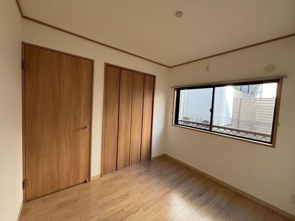 アペレイト赤山II