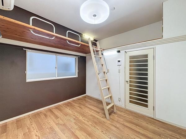 クラウンハイツ