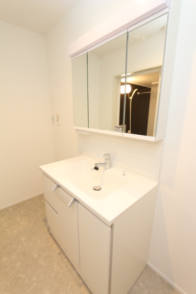 Ｔｈｅ　Ｒｉｔｚ北越谷駅前