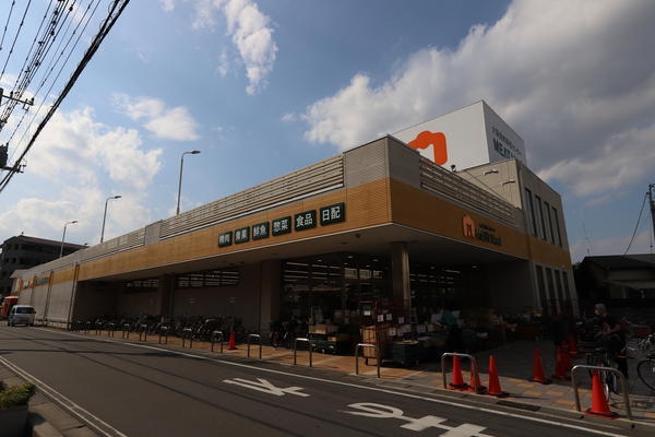 コーポ並木(MEAT　Meet　大袋店)