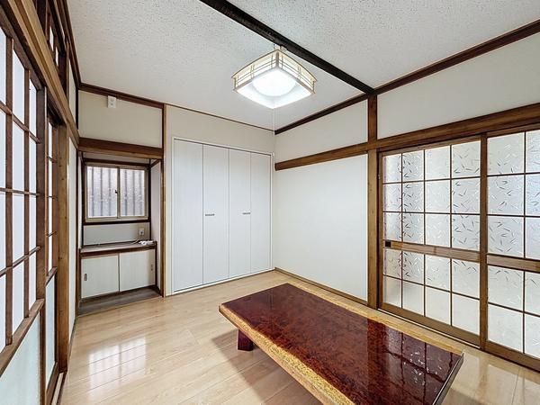 茨城県坂東市矢作1017　5戸建て