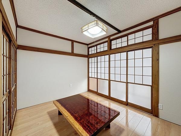 茨城県坂東市矢作1017　5戸建て