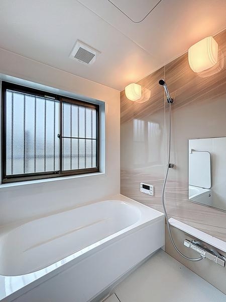 茨城県坂東市矢作1017　5戸建て