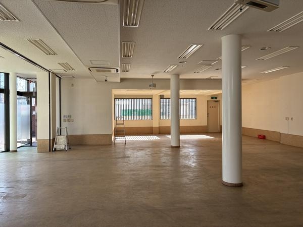 春日部駅西口ビル