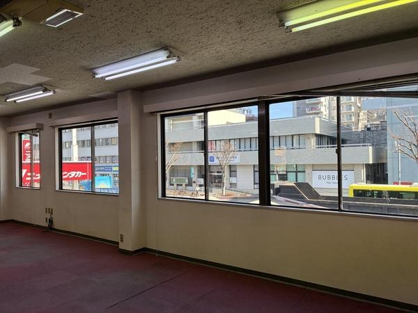 春日部駅西口ビル