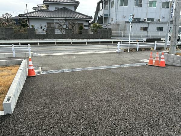 春日部市赤沼店舗