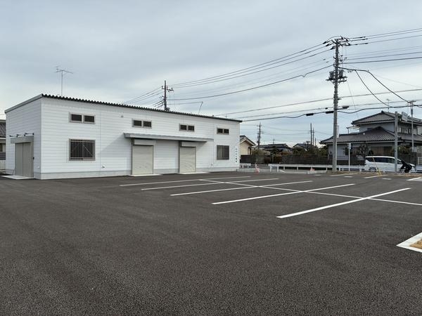 春日部市赤沼店舗