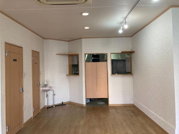 大沢店舗事務所