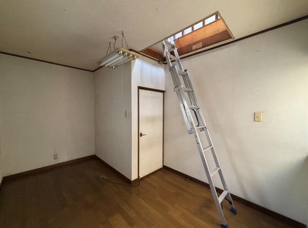 袋山1720戸建て