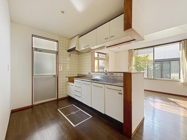 北越谷一丁目戸建て