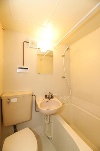 クリーンハイツ