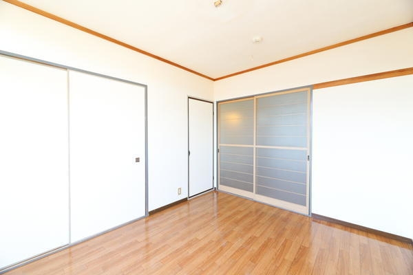 朝日ハイツ