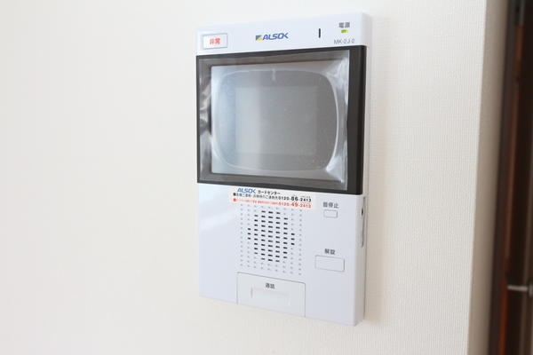 M・I　BLD
