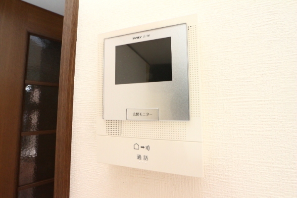大里貸家