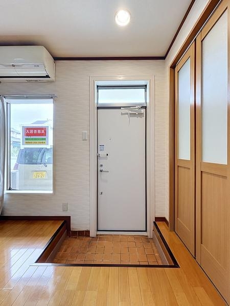 北葛飾郡松伏町大字松伏のアパート