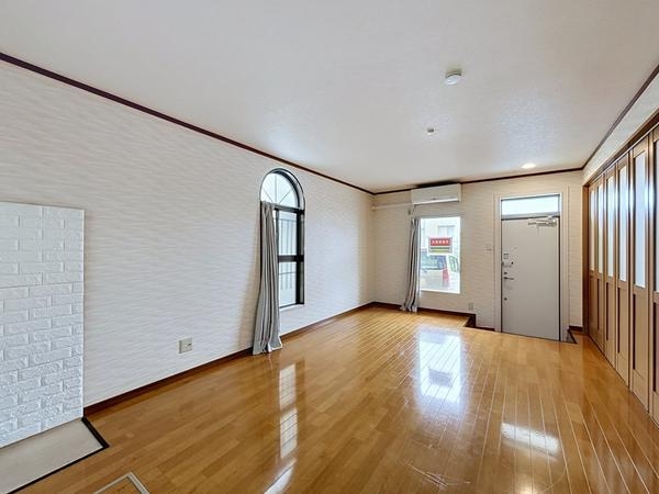 北葛飾郡松伏町大字松伏のアパート