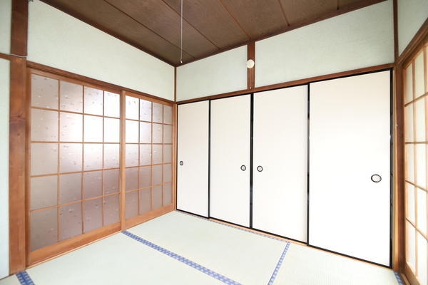 黒田5丁目貸家
