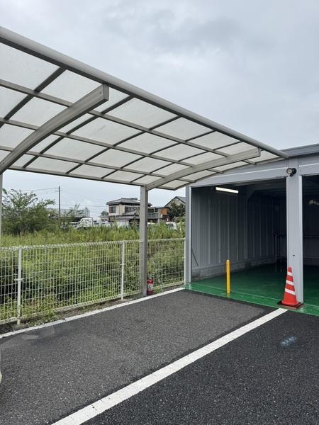 松伏ガレージ