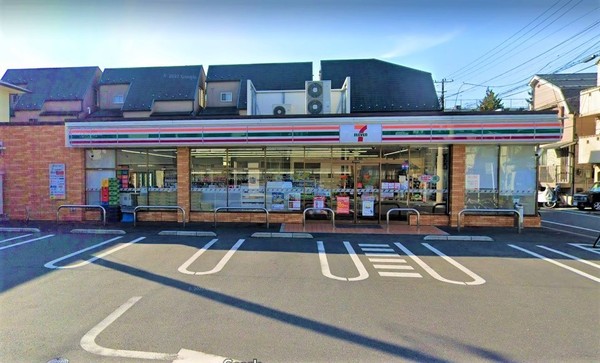 センチュリーパレス小茂根(セブンイレブン東新町2丁目店)