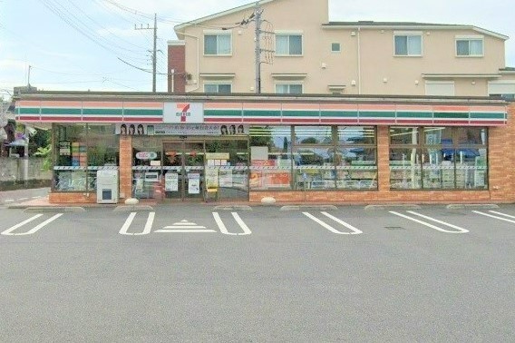 グロリアハイツ(セブンイレブン徳丸四丁目店)