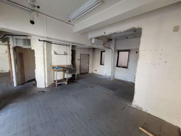 アクアステージ