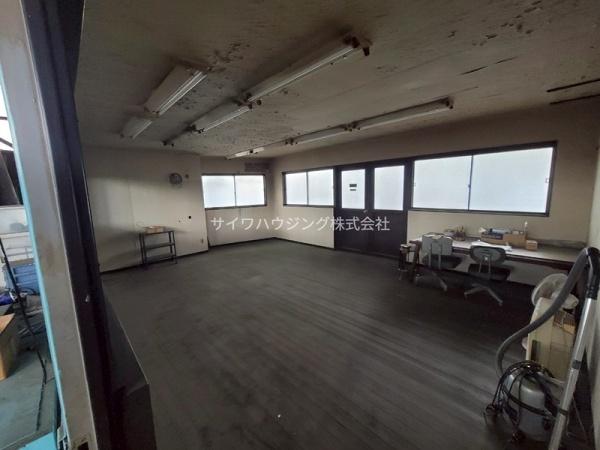 江戸袋3丁目倉庫