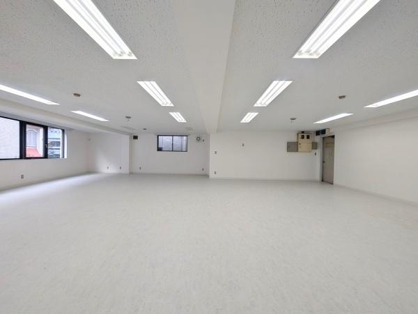 埼和栄町ビル3A