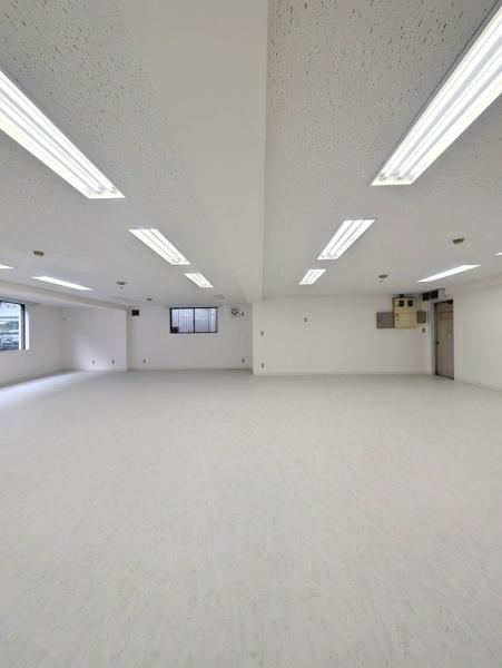 埼和栄町ビル3A