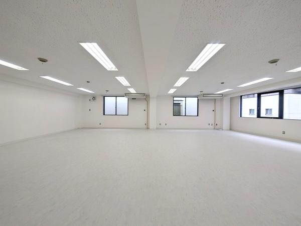 埼和栄町ビル3A